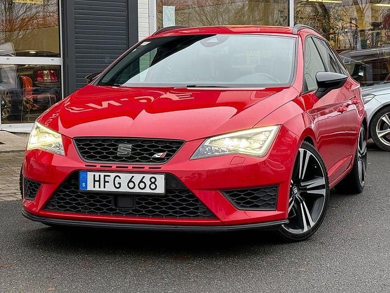 Begagnad Seat Leon ST CUPRA 280 HK (205 kW) 2015 Röd Kombi