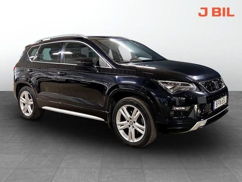 Svart Begagnad 2019 Seat Ateca FR SUV | 244 900 kr (Marknadspris) - Bild 1/4