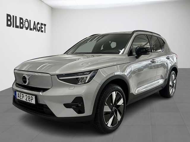 Begagnad Volvo EX40 Plus 188 kW (256 HK) 2024 Silver SUV