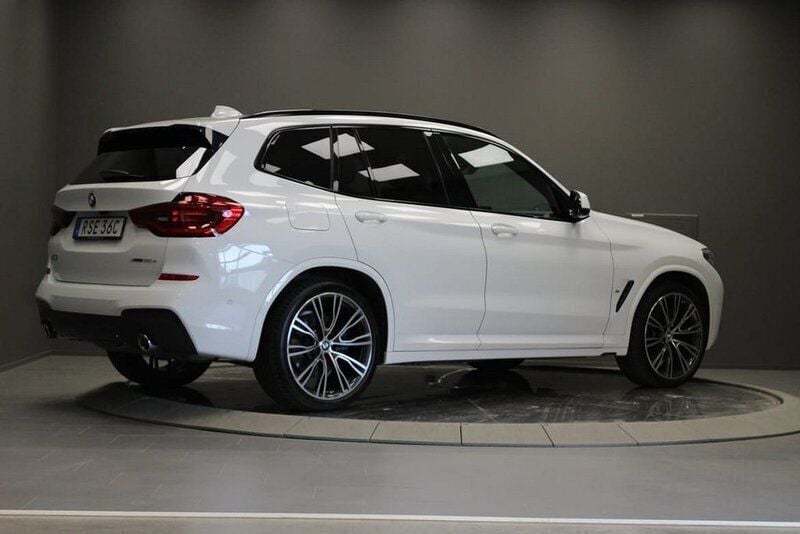 Vit Begagnad 2021 BMW X3 M Sport SUV | 349 000 kr (Superpris) - Bild 1/4