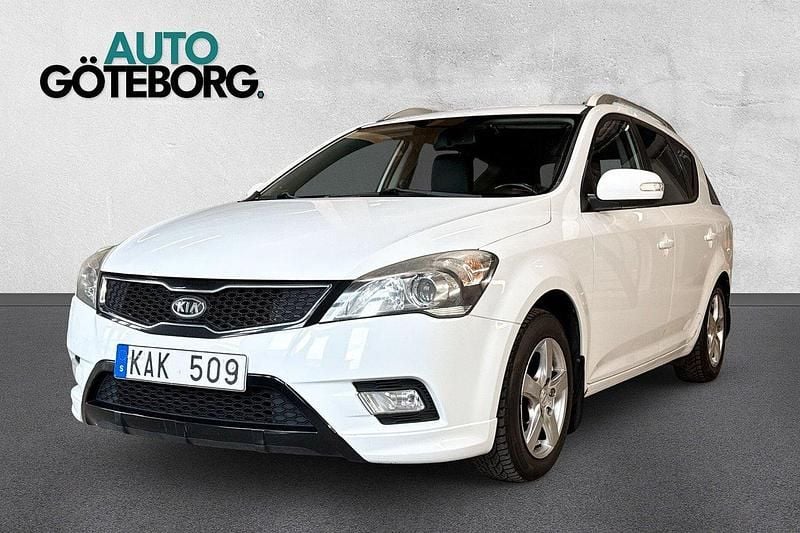 Vit Begagnad 2012 Kia Ceed Sportswagon 2 Kombi | 54 900 kr (Superpris) - Bild 1/4