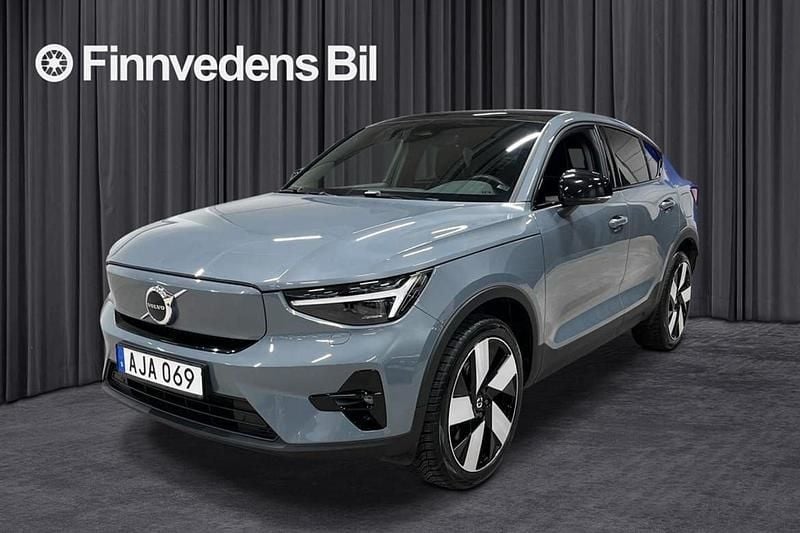 Grå Begagnad 2022 Volvo C40 Plus SUV | 339 000 kr - Bild 1/4