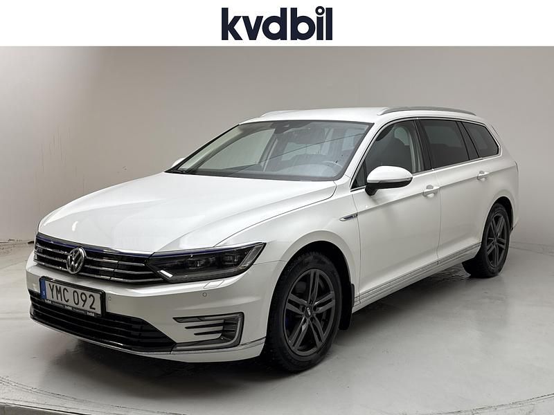 Begagnad VW Passat GTE 2018 Vit Kombi