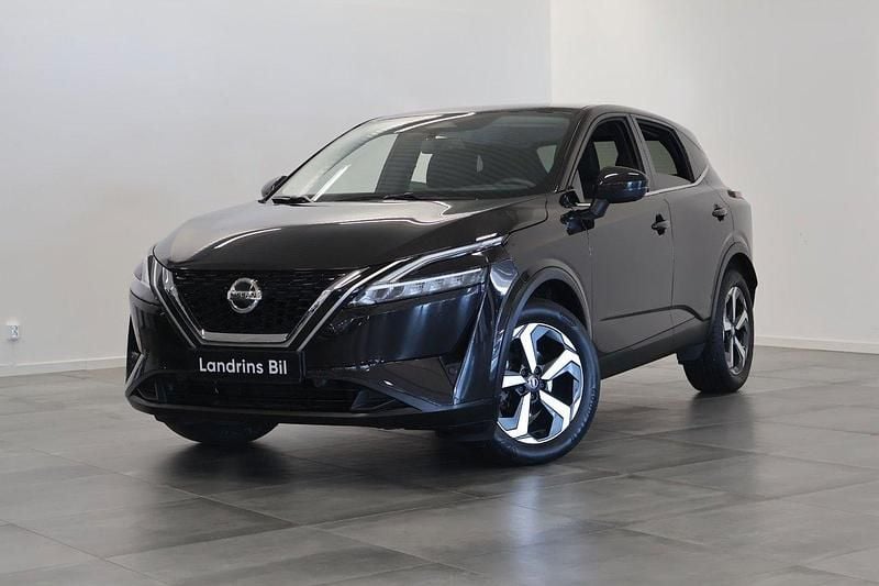 Svart Begagnad 2022 Nissan Qashqai N-Connecta SUV | 259 000 kr (Bra pris) - Bild 1/4