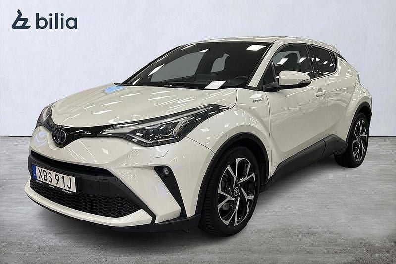 Vit Begagnad 2020 Toyota C-HR Edition SUV | 255 900 kr (Marknadspris) - Bild 1/3