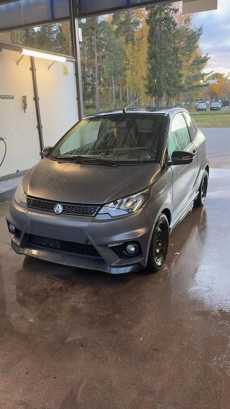 Begagnad 2017 Aixam Coupe Sportkupé | 82 500 kr - Bild 1/4