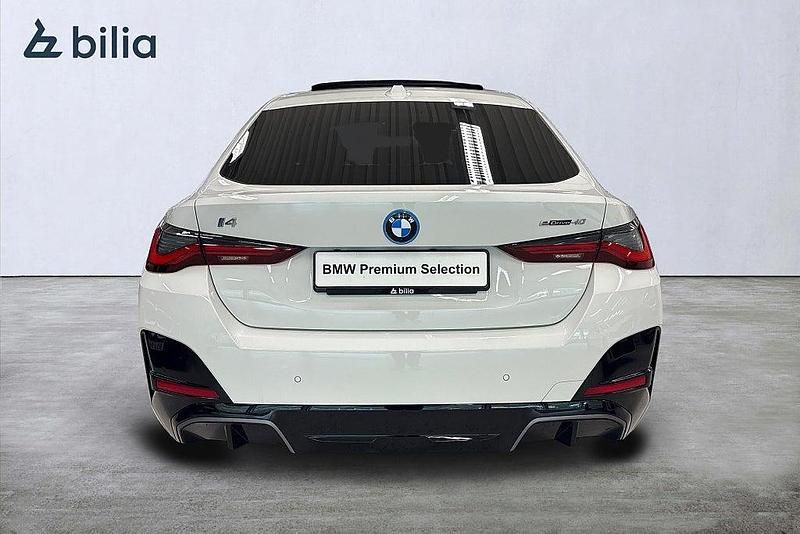 Begagnad BMW i4 M Sport 250 kW (340 HK) 2026 Vit Sedan