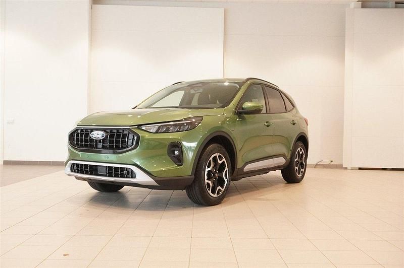 Grön Ny 2025 Ford Kuga Active SUV | 454 000 kr (Dyr) - Bild 1/4