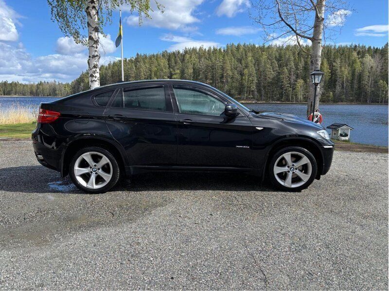 Svart Begagnad 2014 BMW X6 M Sport SUV | 199 000 kr (Marknadspris) - Bild 1/4