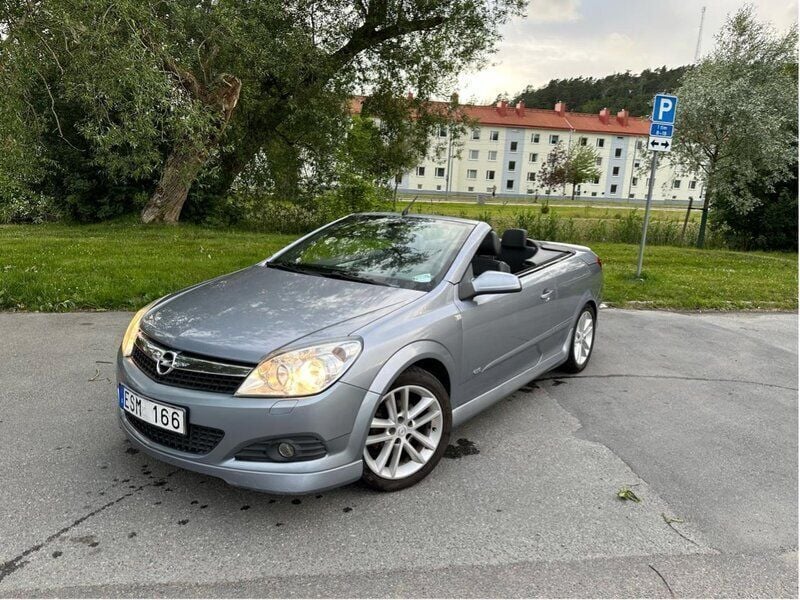 Grå Begagnad 2008 Opel Astra Cabriolet Cab | 44 000 kr - Bild 1/4