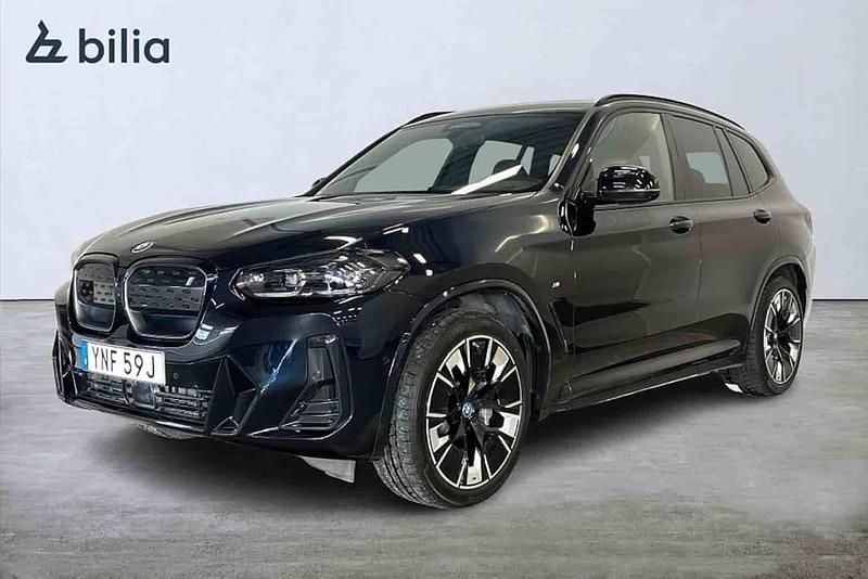 Begagnad BMW iX3 210 kW (286 HK) 2022 Svart SUV