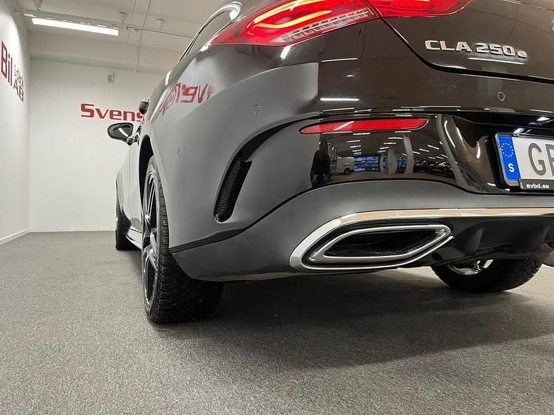 Begagnad Mercedes E250 AMG line 218 HK (160 kW) 2021 Svart Kombi