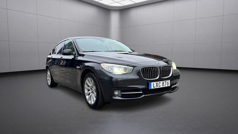 Begagnad BMW 530 Gran Turismo 245 HK (180 kW) 2011 Grå Halvkombi