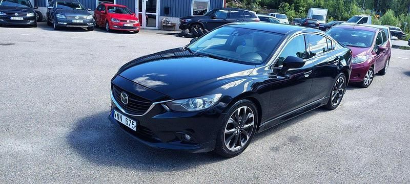 Svart Begagnad 2013 Mazda 6 Sedan | 110 000 kr (Marknadspris) - Bild 1/4