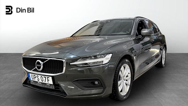 Grå Begagnad 2019 Volvo V60 Momentum Kombi | 244 900 kr (Bra pris) - Bild 1/4
