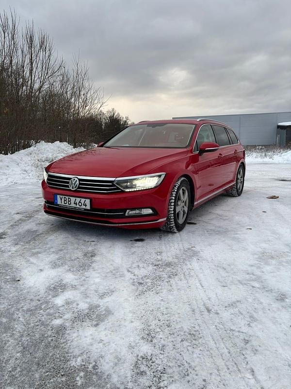 Begagnad 2016 VW Passat Kombi | 140 000 kr (Marknadspris) - Bild 1/4