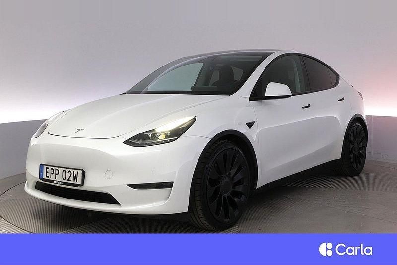 Vit Begagnad 2022 Tesla Model Y Performance SUV | 393 900 kr - Bild 1/4