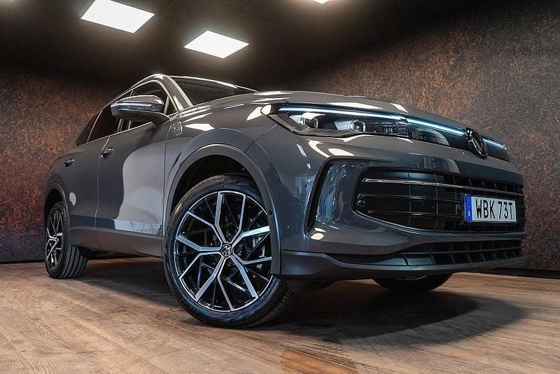 Begagnad VW Tiguan Life 204 HK (150 kW) 2024 Grå SUV