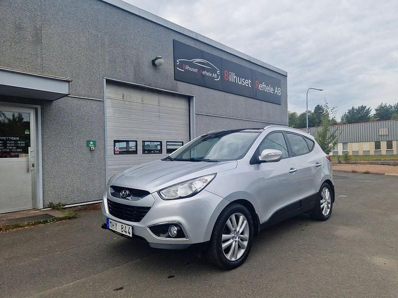 Silver Begagnad 2012 Hyundai ix35 SUV | 79 000 kr (Bra pris) - Bild 1/4