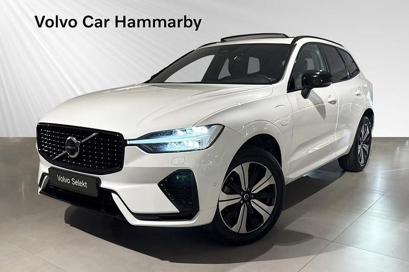 Begagnad Volvo XC60 Plus 456 HK (335 kW) 2022 Vit SUV