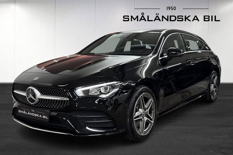 Begagnad Mercedes CLA250 Shooting Brake AMG 218 HK (160 kW) 2023 Svart Kombi