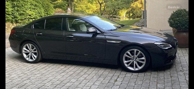 Brun Begagnad 2016 BMW 640 Sportkupé | 359 000 kr (Bra pris) - Bild 1/3