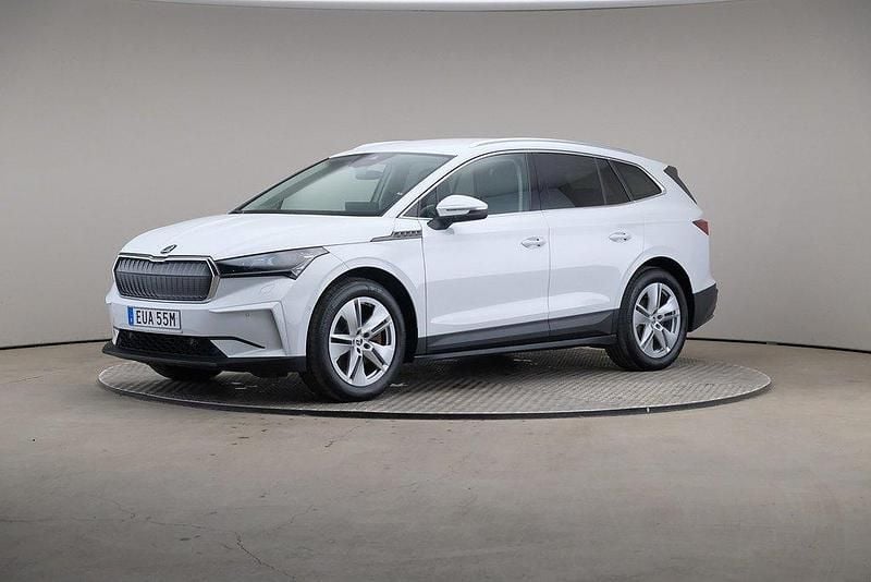 Vit (moon white (metallic)) Begagnad 2022 Skoda Enyaq iV SUV | 339 000 kr (Superpris) - Bild 1/4