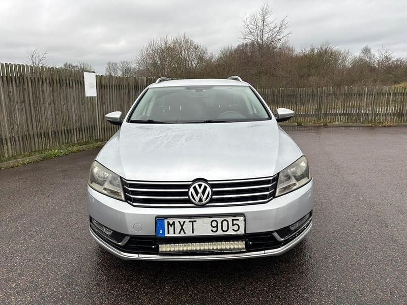Begagnad 2013 VW Passat Kombi | 52 900 kr (Bra pris) - Bild 1/4