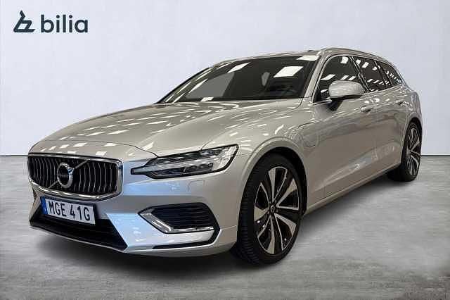 Silver Begagnad 2021 Volvo V60 Inscription Kombi | 319 000 kr (Bra pris) - Bild 1/3