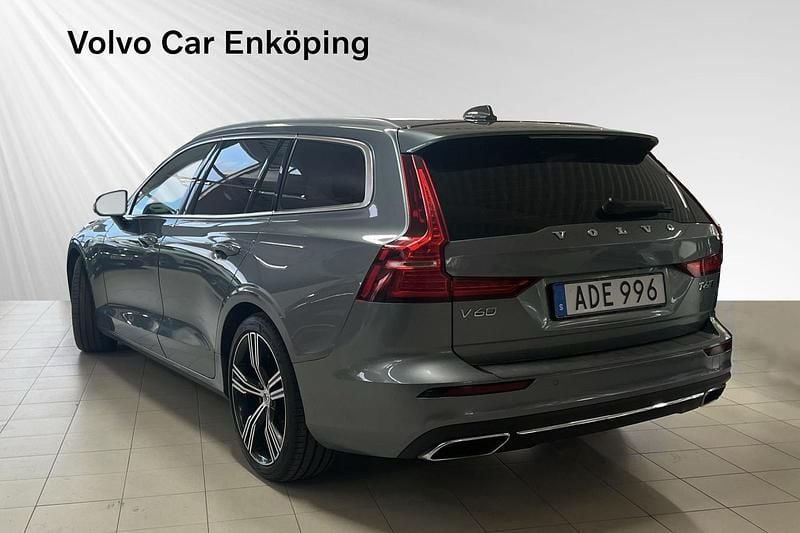 Begagnad Volvo V60 Inscription 314 HK (230 kW) 2018 Grå Kombi