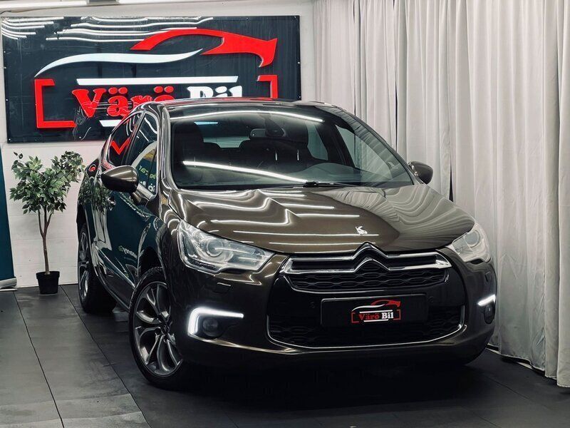 Brun Begagnad 2011 Citroën DS4 Halvkombi | 69 900 kr - Bild 1/4