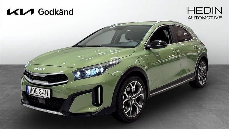 Grön Begagnad 2023 Kia XCeed Advance SUV | 269 900 kr (Marknadspris) - Bild 1/4