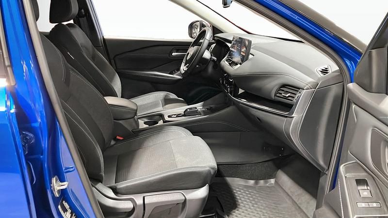 Begagnad Nissan Qashqai N-Connecta 158 HK (116 kW) 2023 Blå SUV