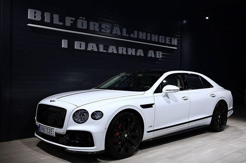 Vit Begagnad 2021 Bentley Flying Spur Mulliner Sedan | 1 995 000 kr - Bild 1/4