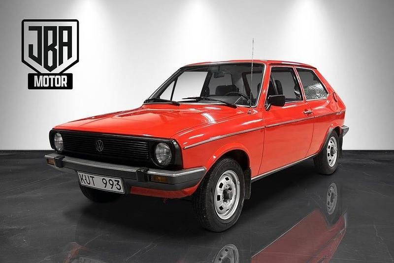Begagnad VW Polo 58 HK (42 kW) 1981 Röd Halvkombi