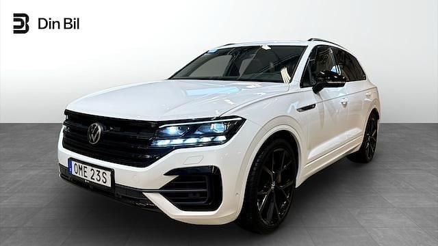 Vit Begagnad 2023 VW Touareg R SUV | 725 000 kr (Marknadspris) - Bild 1/4