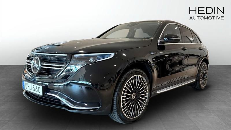Svart (black) Begagnad 2020 Mercedes EQC400 SUV | 449 500 kr (Lite dyr) - Bild 1/4