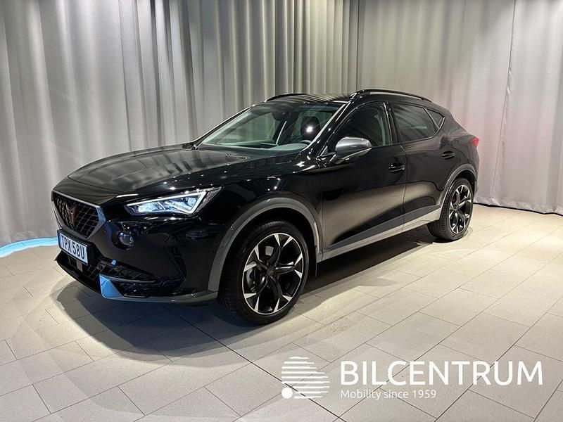 Flerfärgad (svart) Begagnad 2022 Cupra Formentor SUV | 269 900 kr (Marknadspris) - Bild 1/4