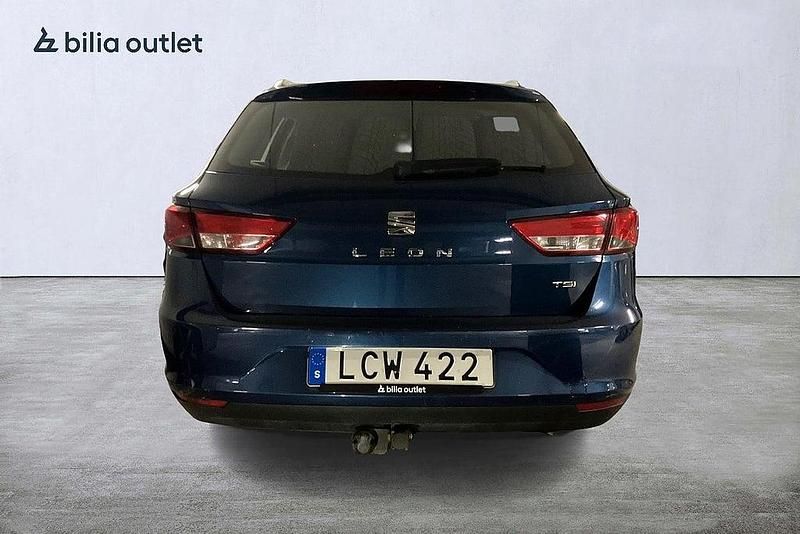 Begagnad Seat Leon ST 2016 Blå Kombi