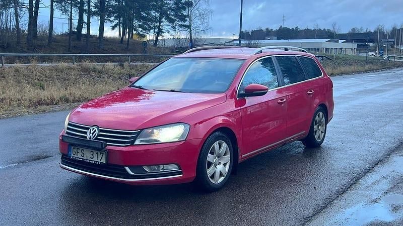 Begagnad 2013 VW Passat Kombi | 59 900 kr (Lite dyr) - Bild 1/4