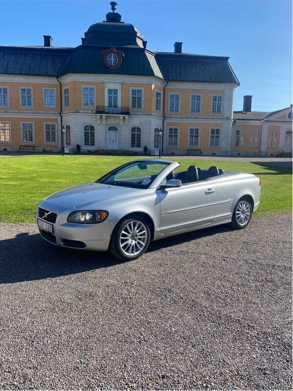 Grå Begagnad 2007 Volvo C70 Summum Cab | 99 500 kr (Bra pris) - Bild 1/4
