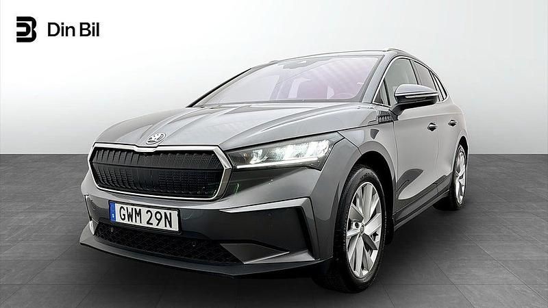 Grå Begagnad 2024 Skoda Enyaq iV SUV | 459 900 kr - Bild 1/4