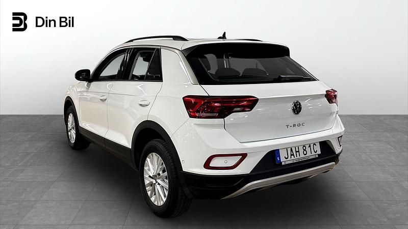Begagnad VW T-Roc 151 HK (111 kW) 2023 Pure white SUV