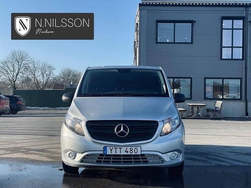 Begagnad Mercedes Vito 163 HK (119 kW) 2019 Silver Van