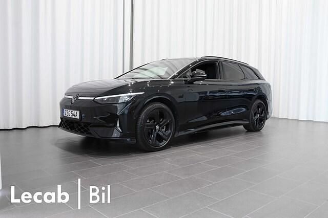 Svart (grenadilla black metallic) Begagnad 2025 VW ID.7 GTX Sedan | 619 500 kr - Bild 1/4