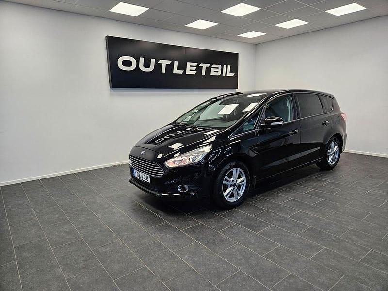 Svart Begagnad 2016 Ford S-MAX Trend Minibuss | 149 000 kr (Marknadspris) - Bild 1/4