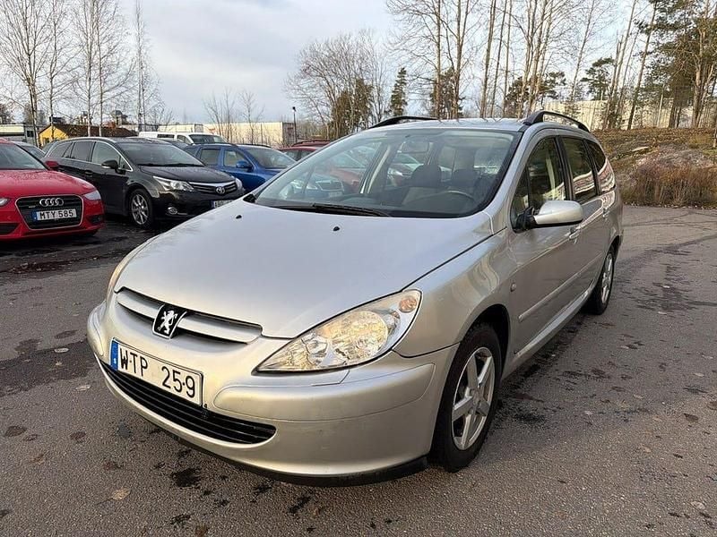 Ljusgrå Begagnad 2005 Peugeot 307 Kombi | 14 900 kr (Marknadspris) - Bild 1/4
