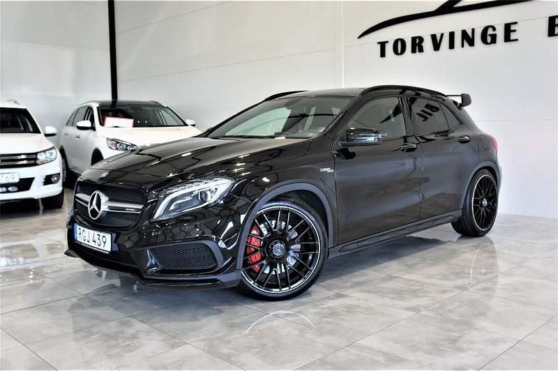 Begagnad Mercedes GLA45 AMG AMG 360 HK (264 kW) 2015 Svart SUV