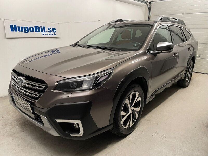 Ljusbrun (brilliant bronz) Begagnad 2022 Subaru Outback SUV | 399 500 kr (Marknadspris) - Bild 1/4