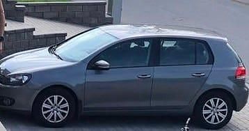 Grå metallic Begagnad 2010 VW Golf VI Halvkombi | 65 000 kr (Marknadspris) - Bild 1/2